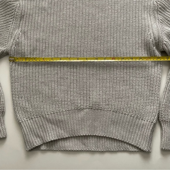 Aritzia Wilfred Montpellier Sweater in Heather Light Grey - Picture 8 of 13